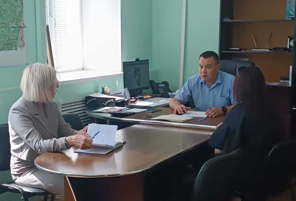 Сегодня главный врач Белорецкой больницы - Ильмир Фаткуллин провел прием граждан по личным вопросам
